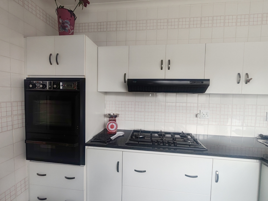 4 Bedroom Property for Sale in Vanes Estate Eastern Cape